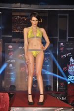 Model walk the ramp at Miss Maxim Bikini show in Mumbai on 15th Sept 2013 (161).JPG